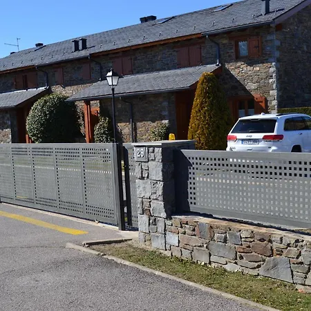 Semesterbostad Con Piscina En De Cerdanya Palau-de-Cerdagne